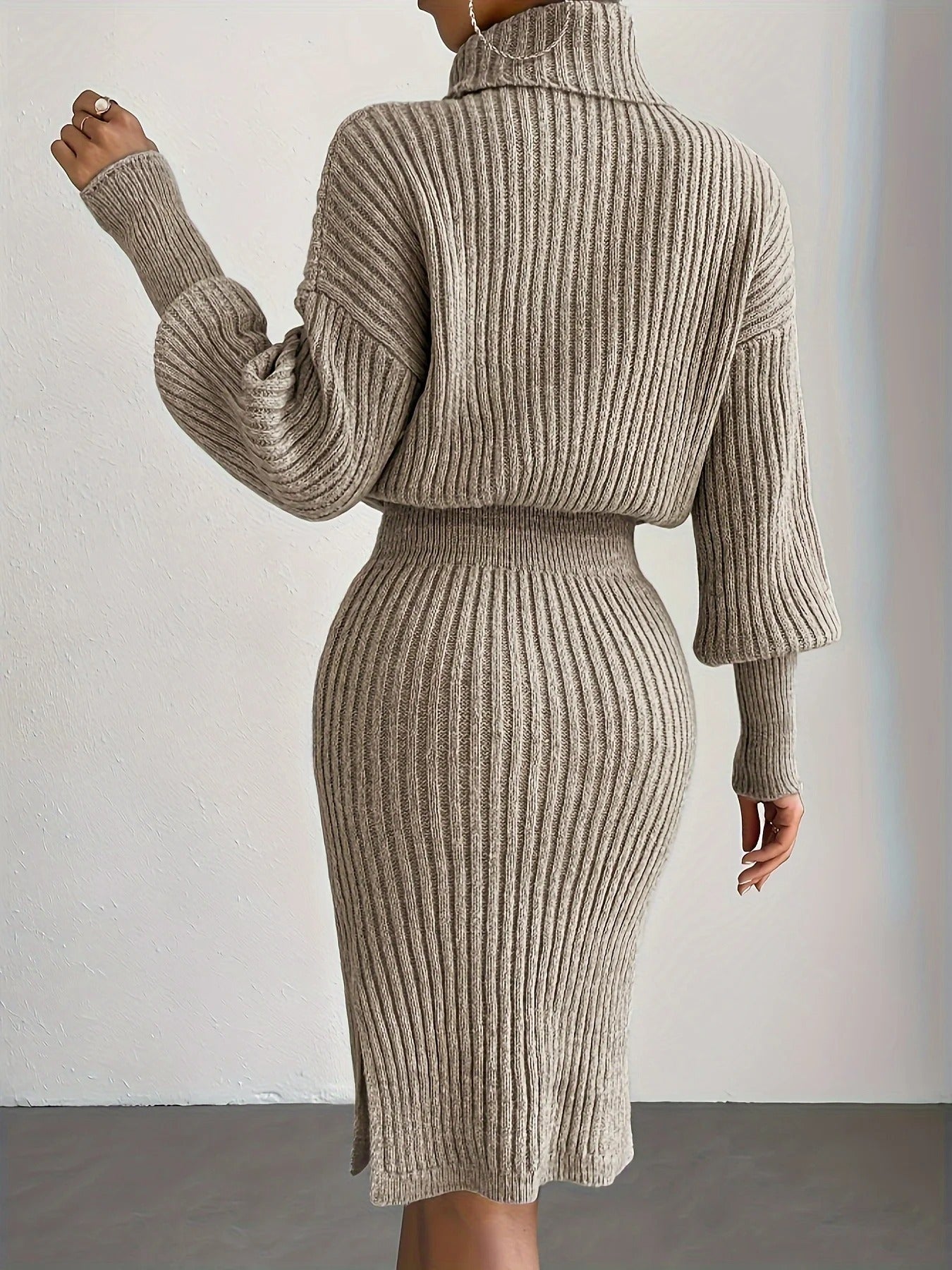 Liva Kjole – Elegant og Trendy
